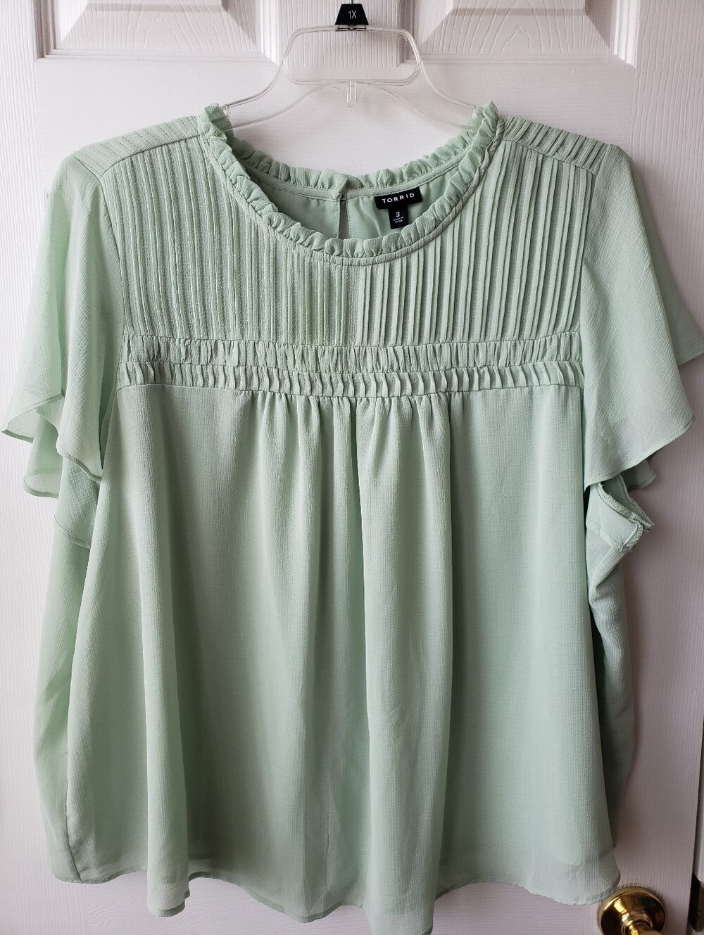 torrid Mint Green Pleated Ruffle Sleeve Blouse